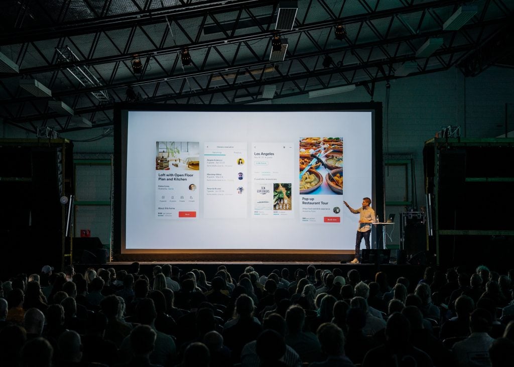 Improve your public speaking with effective visuals