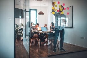 Maximising Business Success: The Power of Management Training 